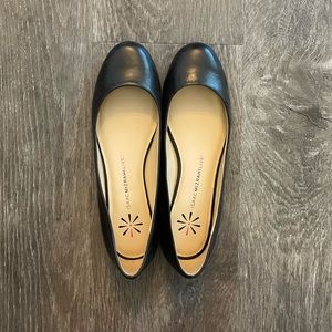 Women’s Flat Dress Shoe with Gold Heel